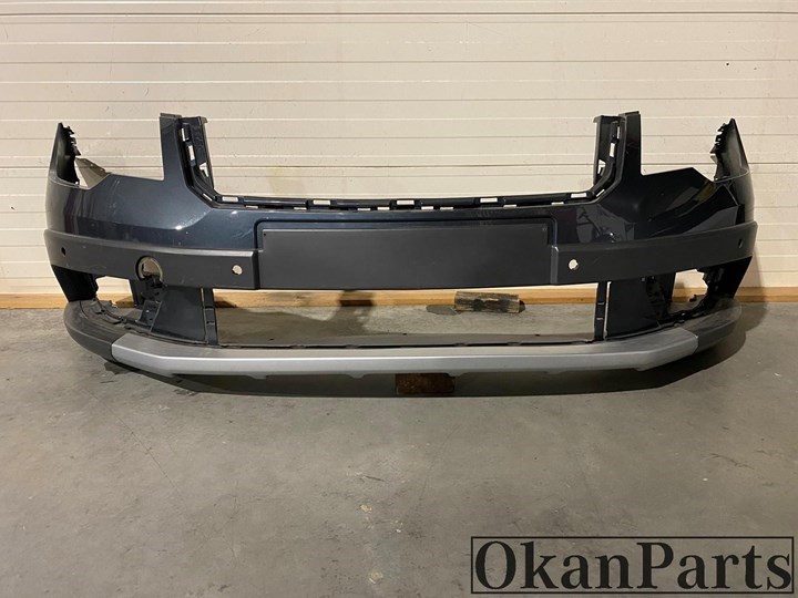 Skoda SuperB Scout 4x4 Outdoor voorbumper 3T0807221K image 1