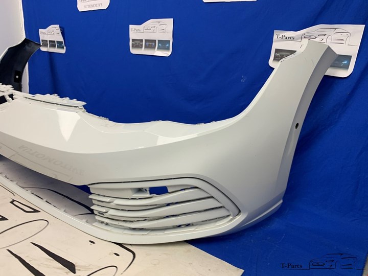 Koop Voorbumper bij T-Parts