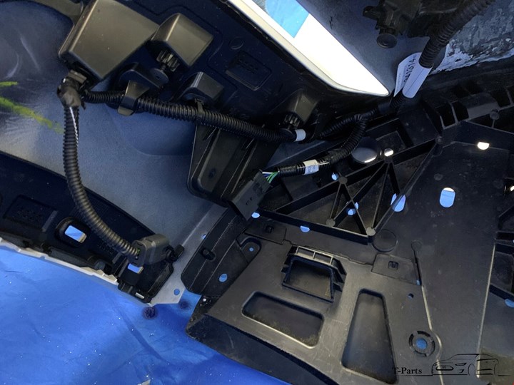 Koop Voorbumper bij T-Parts