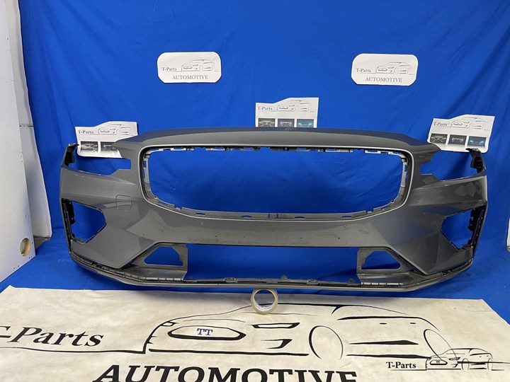 Koop Voorbumper bij T-Parts