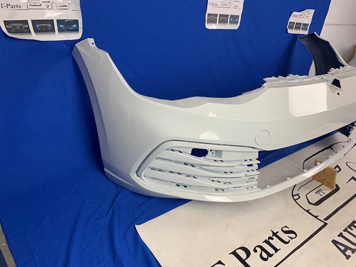 Koop Voorbumper bij T-Parts