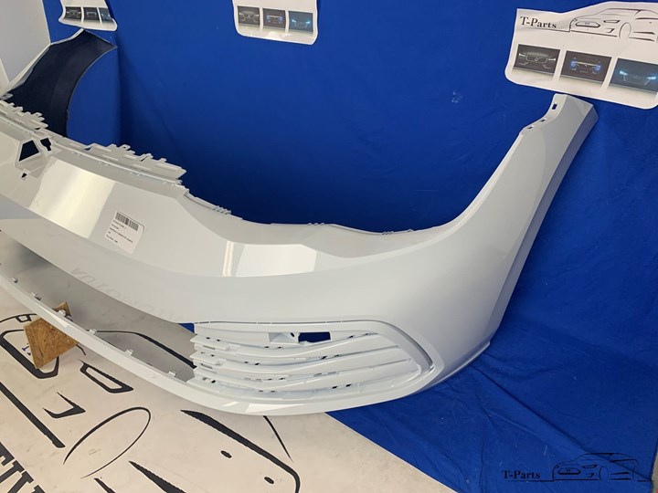 Koop Voorbumper bij T-Parts