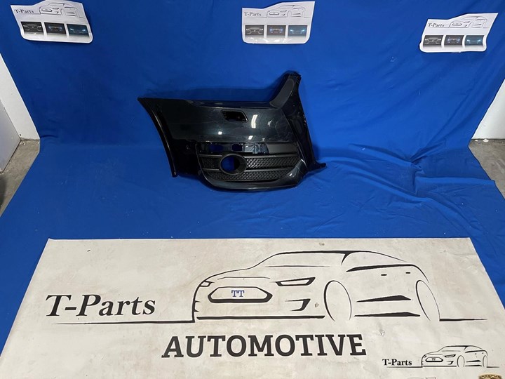 Audi Q3 voorbumper rechts  2012-2017 image 1