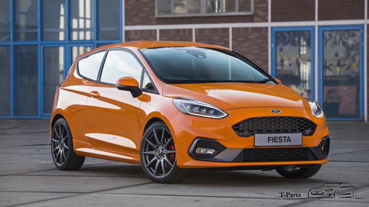 Ford fiesta mk8 rechts spatbord NIEUW image 1