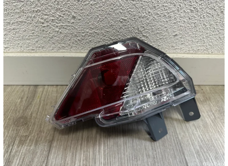 Koop Achterlicht | Enkel bij OkanParts