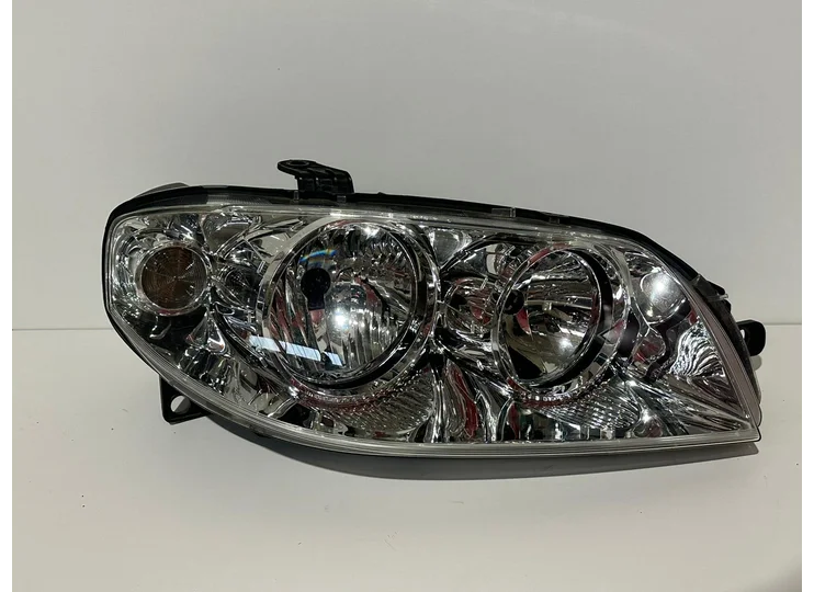 Koop Koplamp | Enkel bij OkanParts