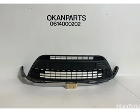 Ford Kuga I voorbumper onderlijst 8V4117C749A image 1