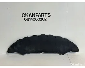 Tesla Model 3 voor bumperplaat onder 1453774-00-B image 1