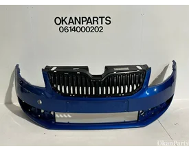 Skoda Octavia IV 5E voorbumper 5E0807221 image 1