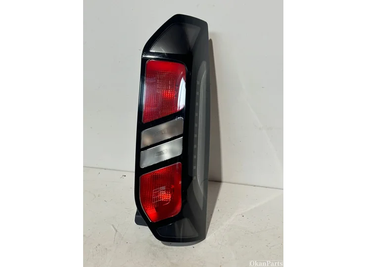 Koop Achterlicht | Enkel bij OkanParts