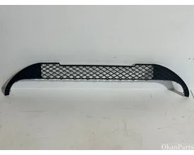 Mercedes-Benz A-klasse W176 onder Grille A1768850022 image 1