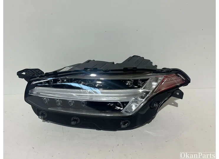 Koop Voorbumper bij OkanParts