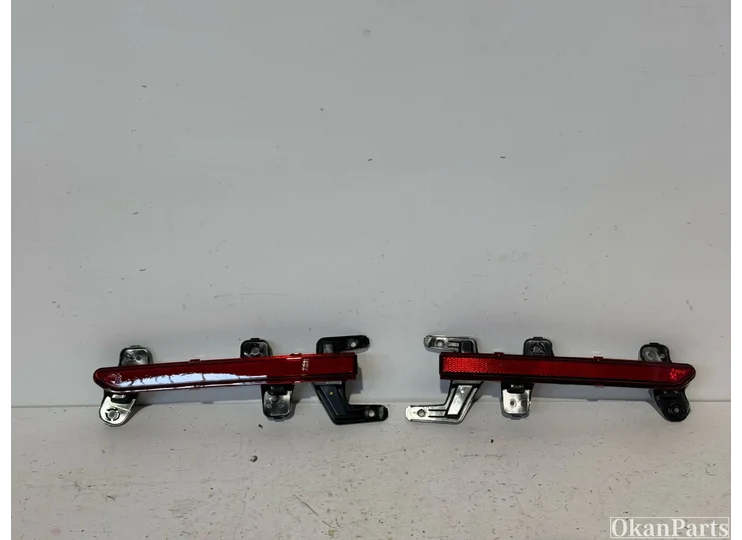 Koop Bumper reflector bij OkanParts
