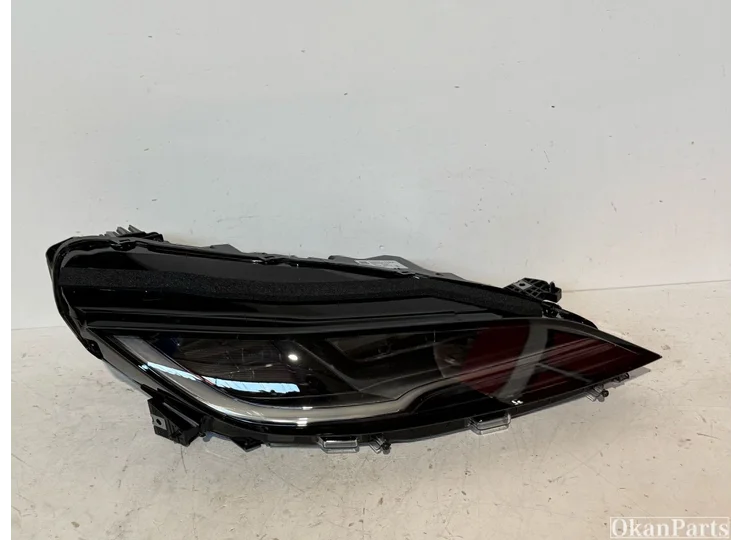 Koop Koplamp | Enkel bij OkanParts