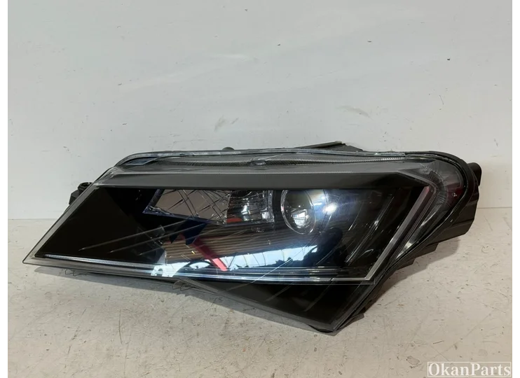 Koop Koplamp | Enkel bij OkanParts