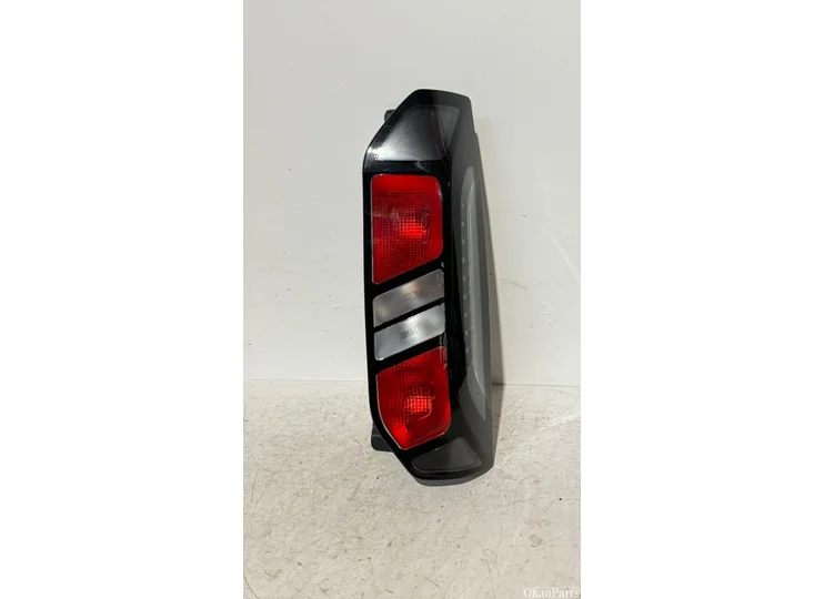 Koop Achterlicht | Enkel bij OkanParts