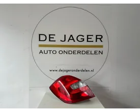 SKODA FABIA 5J6 ACHTERLICHT LINKS ACHTER 5J6945095 image 1