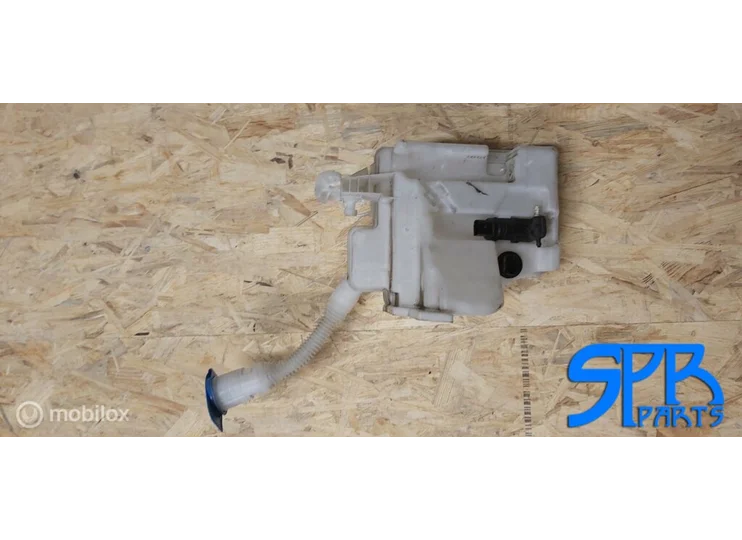 Koop Ruitensproeier reservoir | Sproeiertank bij SPR Parts