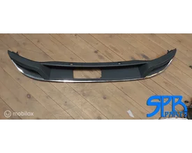 GOLF 7 7.5 FACELIFT COMFORTLINE CHROME Diffuser 5G6807568R image 1