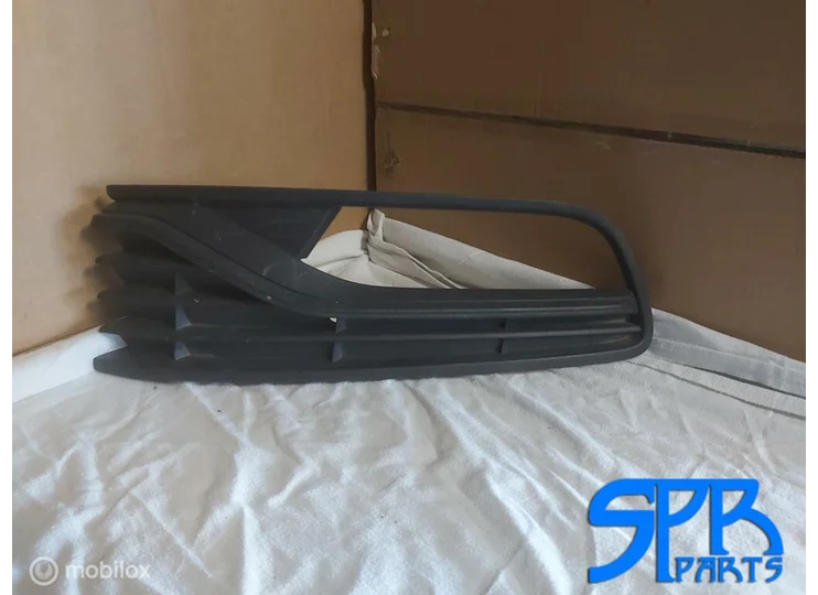 Koop Afdekplaat mistlamp bij SPR Parts