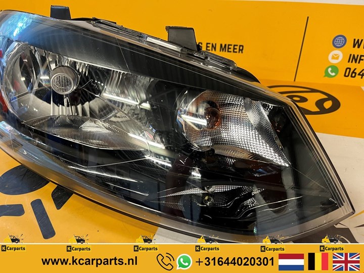 Koop Koplamp | Enkel bij KCarparts