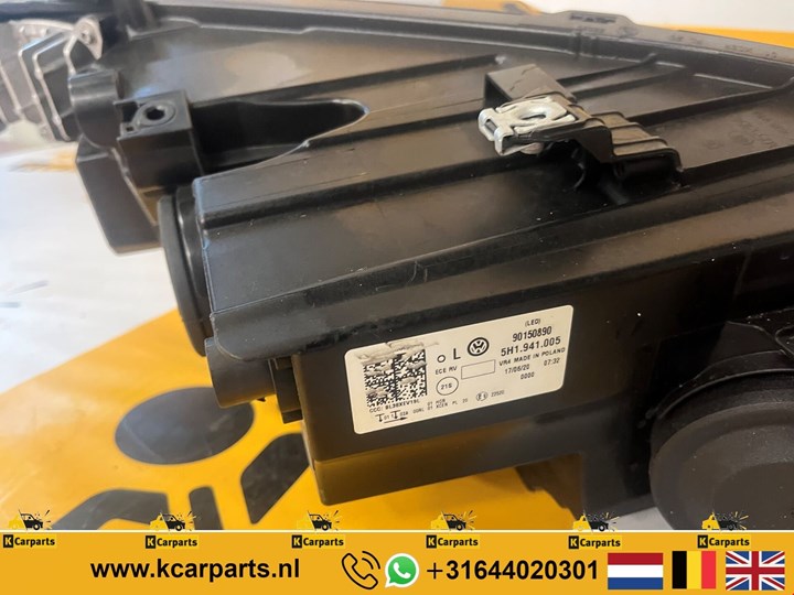 Koop Koplamp | Enkel bij KCarparts