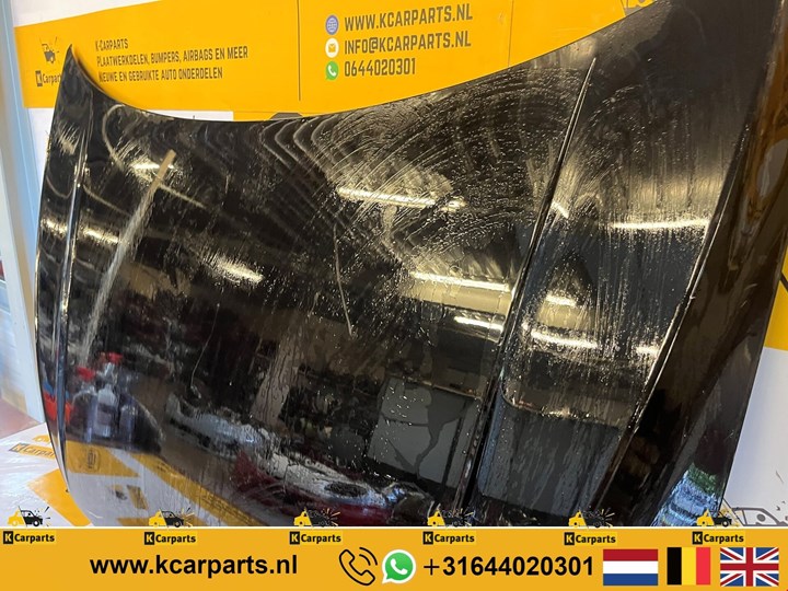 Koop Motorkap bij KCarparts