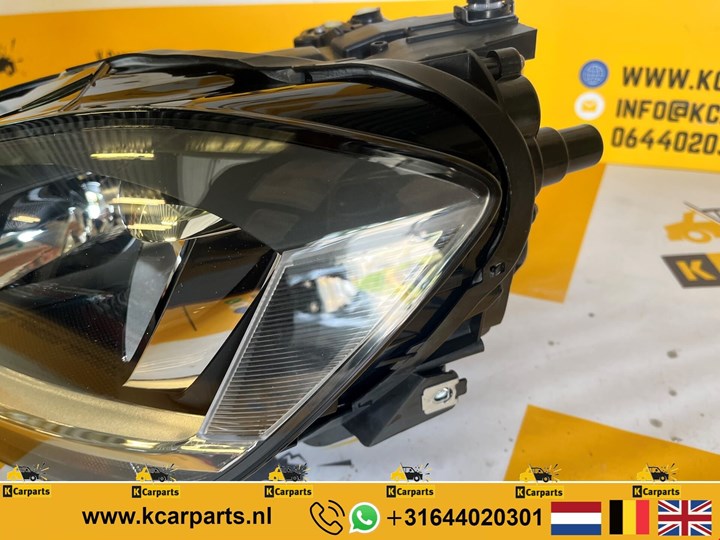 Koop Koplamp | Enkel bij KCarparts