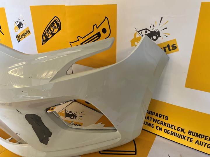 Koop Voorbumper bij KCarparts