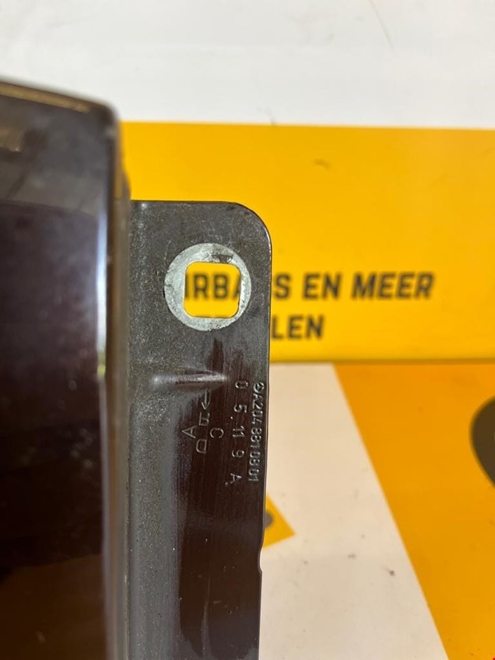 Koop Zijpaneel | Zijscherm | Voorscherm bij KCarparts
