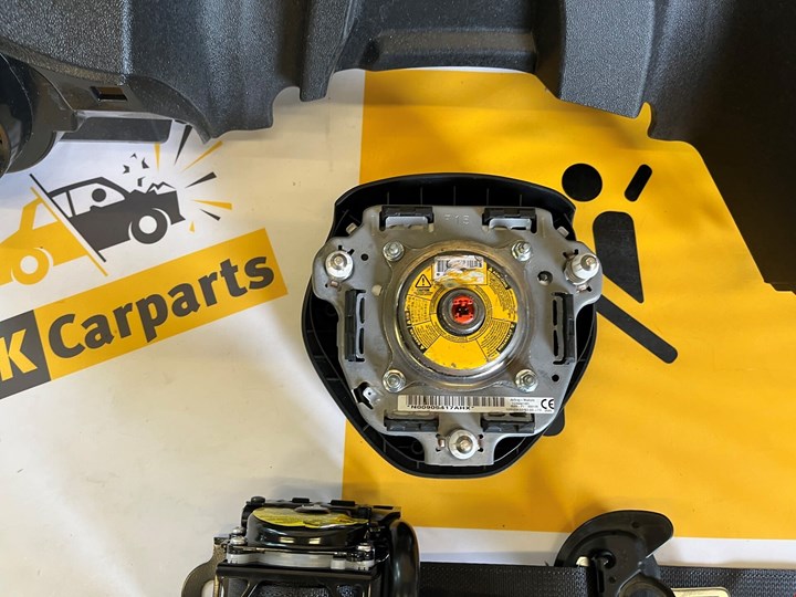 Koop Dashboard airbag | Passagiersairbag bij KCarparts