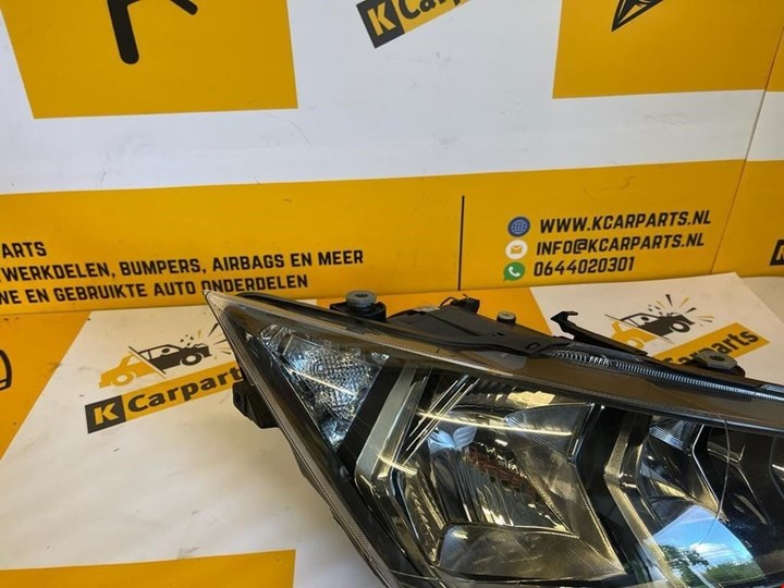 Koop Koplamp | Enkel bij KCarparts