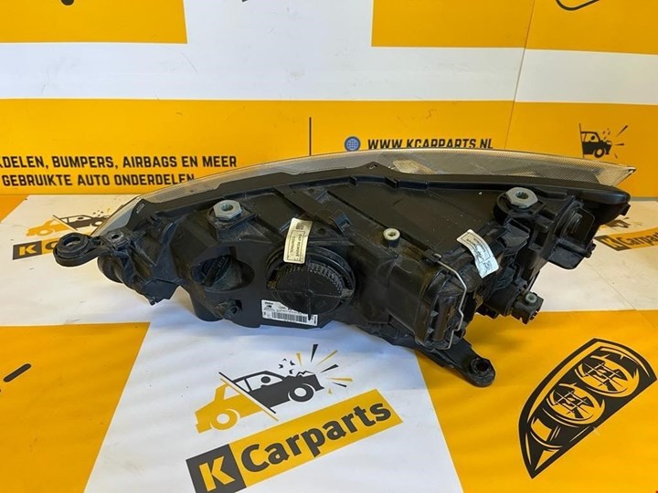 Koop Koplamp | Enkel bij KCarparts