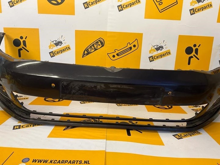 Koop Voorbumper bij KCarparts