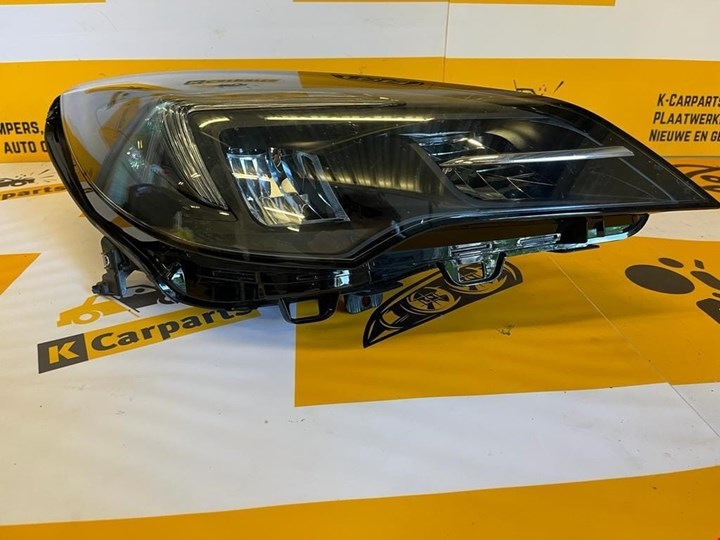 Koop Koplamp | Enkel bij KCarparts