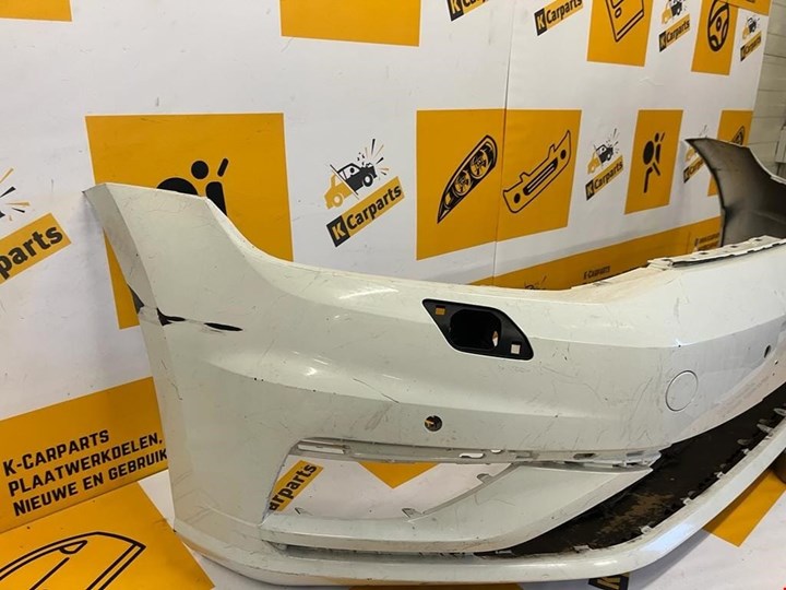 Koop Voorbumper bij KCarparts