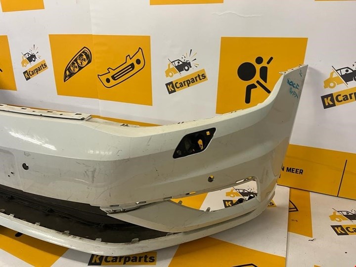 Koop Voorbumper bij KCarparts