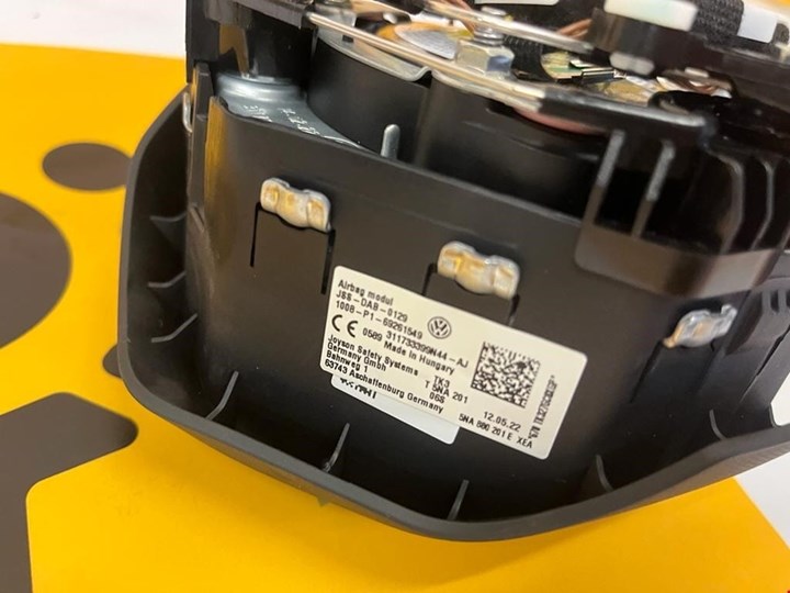 Koop Stuur airbag bij KCarparts