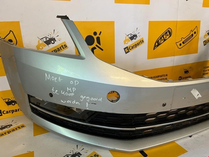 Koop Voorbumper bij KCarparts