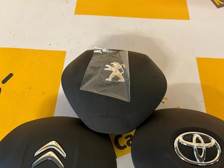 Koop Stuur airbag bij KCarparts