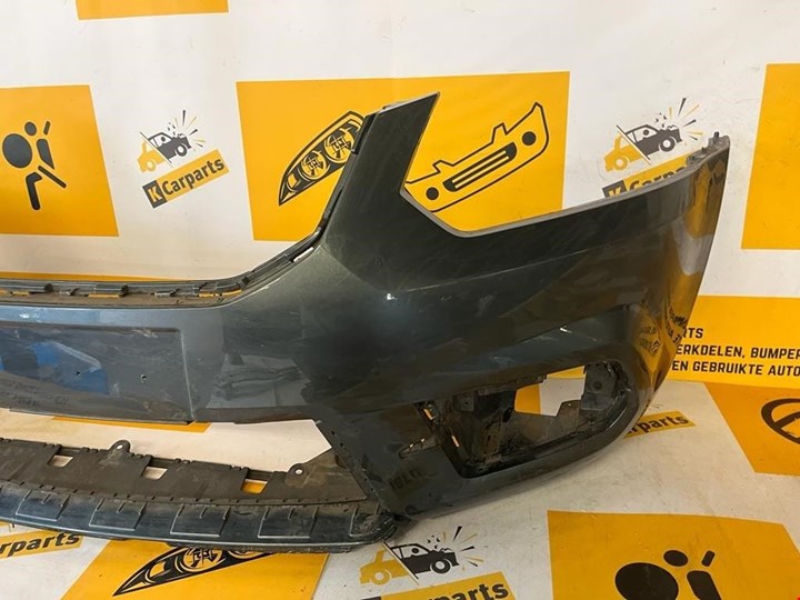 Koop Voorbumper bij KCarparts