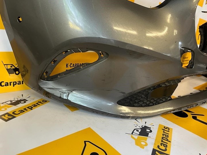 Koop Voorbumper bij KCarparts