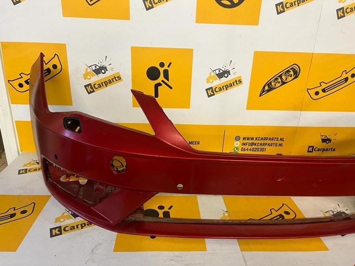 Koop Voorbumper bij KCarparts