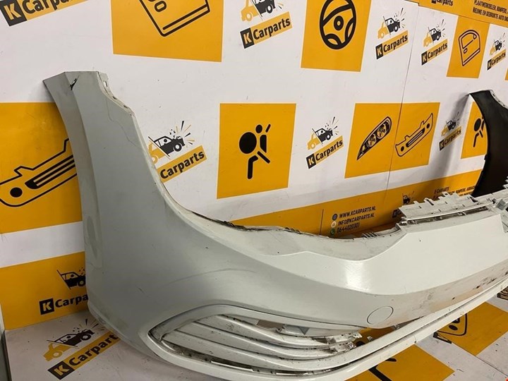 Koop Voorbumper bij KCarparts