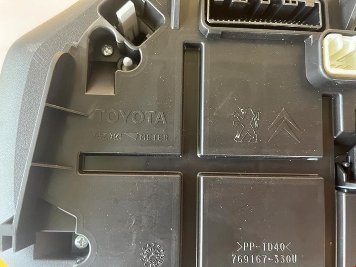 Koop Kilometerteller kabel bij KCarparts