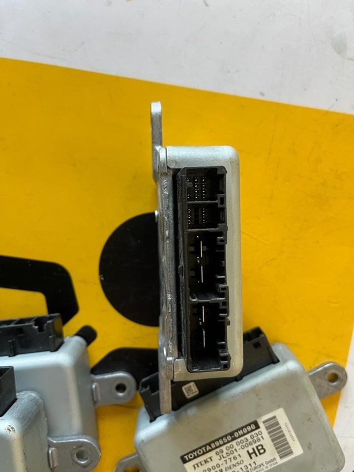 Koop Stuurbekrachtiging module bij KCarparts