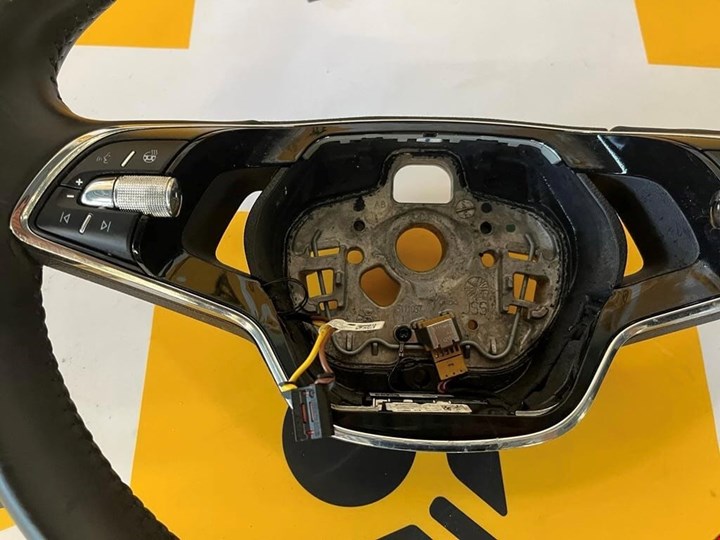 Koop Stuur airbag bij KCarparts
