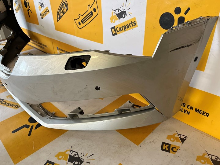 Koop Voorbumper bij KCarparts