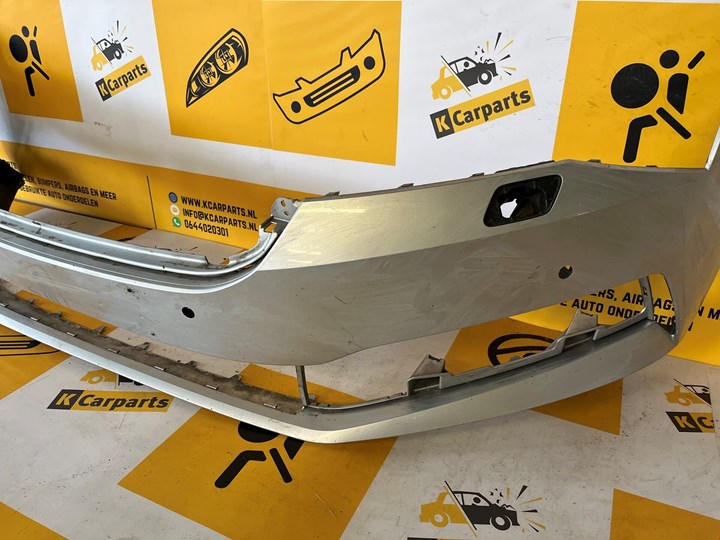 Koop Voorbumper bij KCarparts