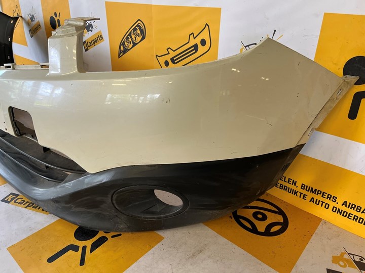 Koop Voorbumper bij KCarparts